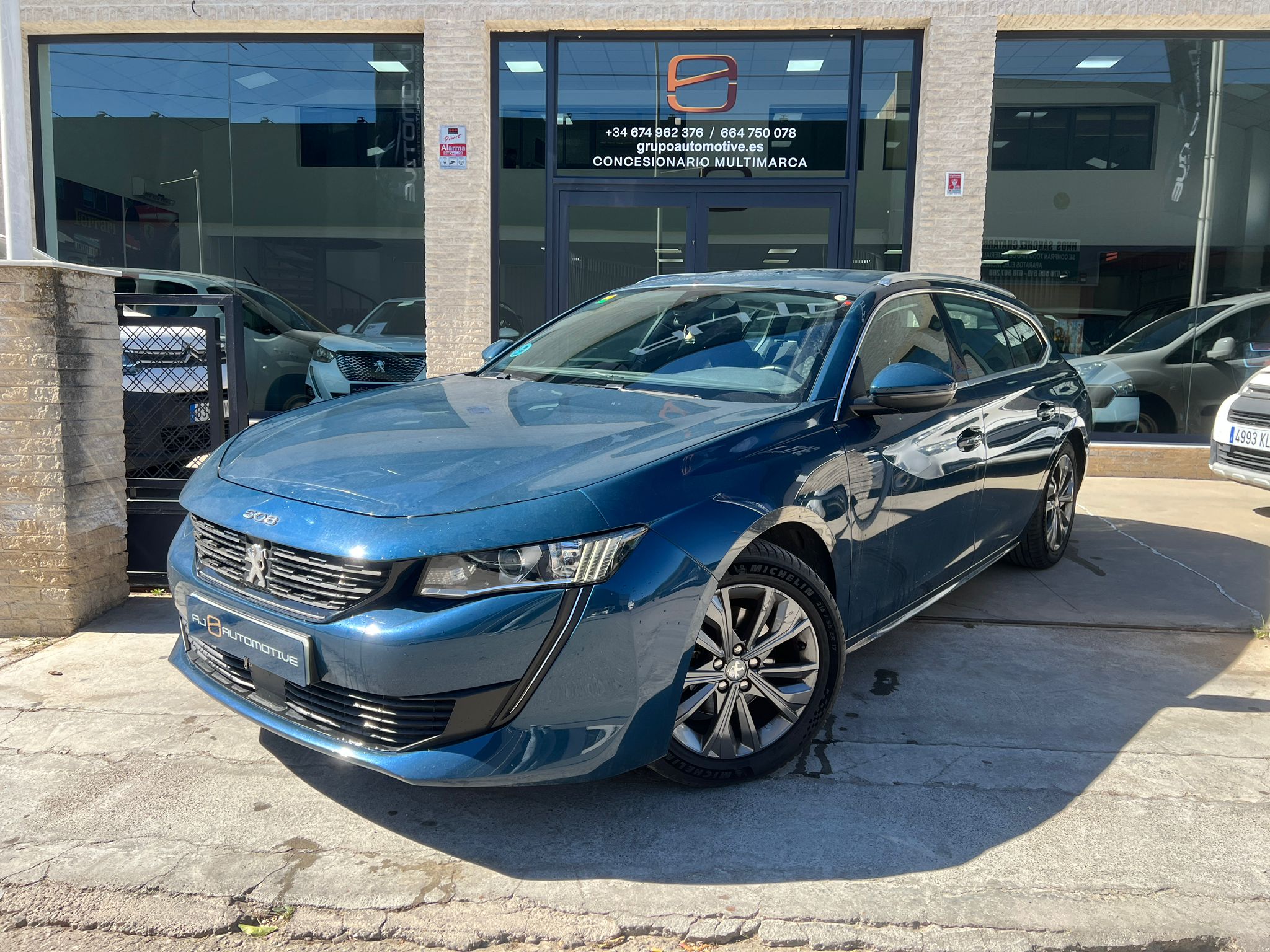 SW ACTIVE BLUEHDI 130 S&S EAT8