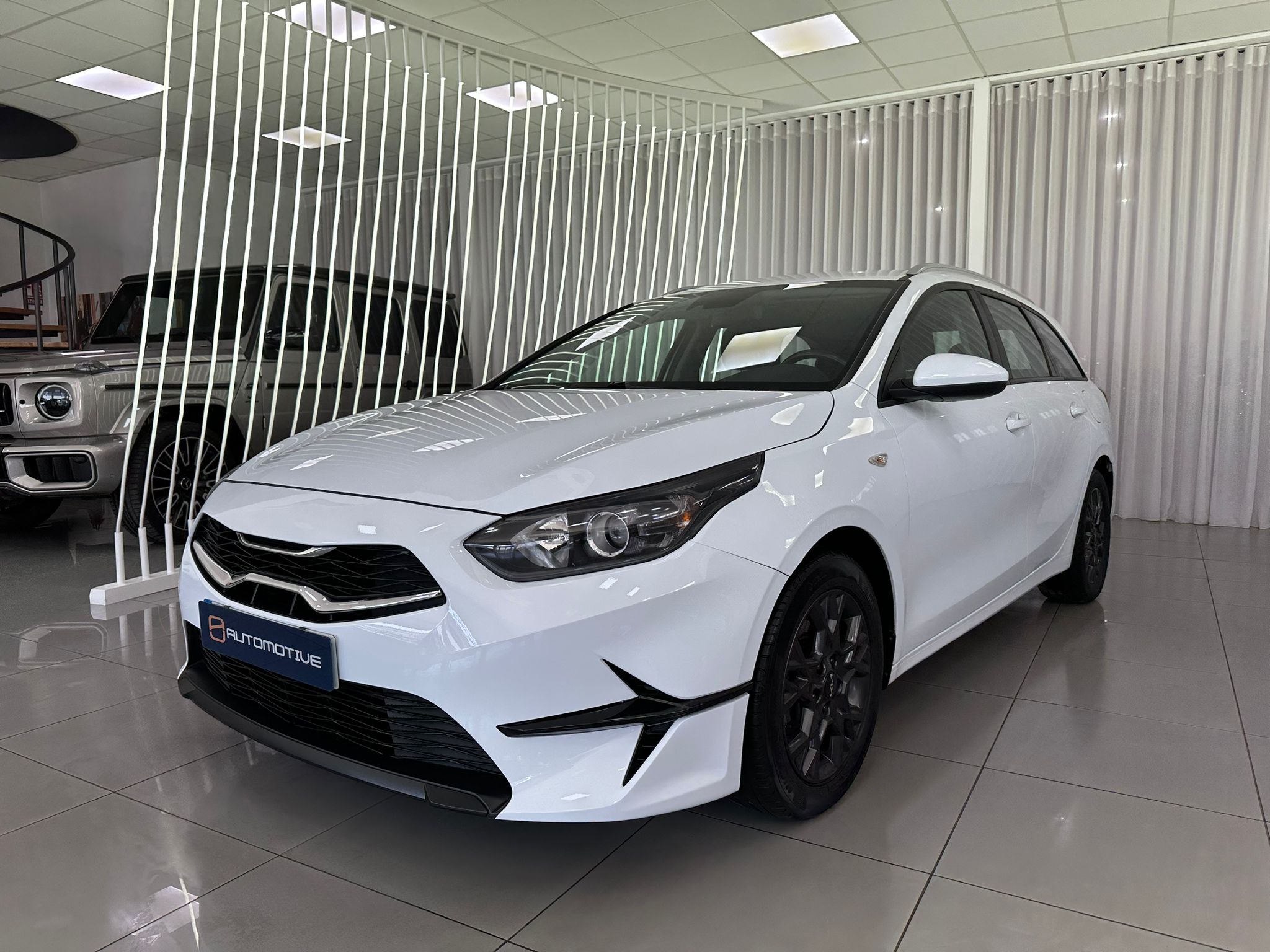 TOURER 1.0 T-GDI 120CV CONCEPT