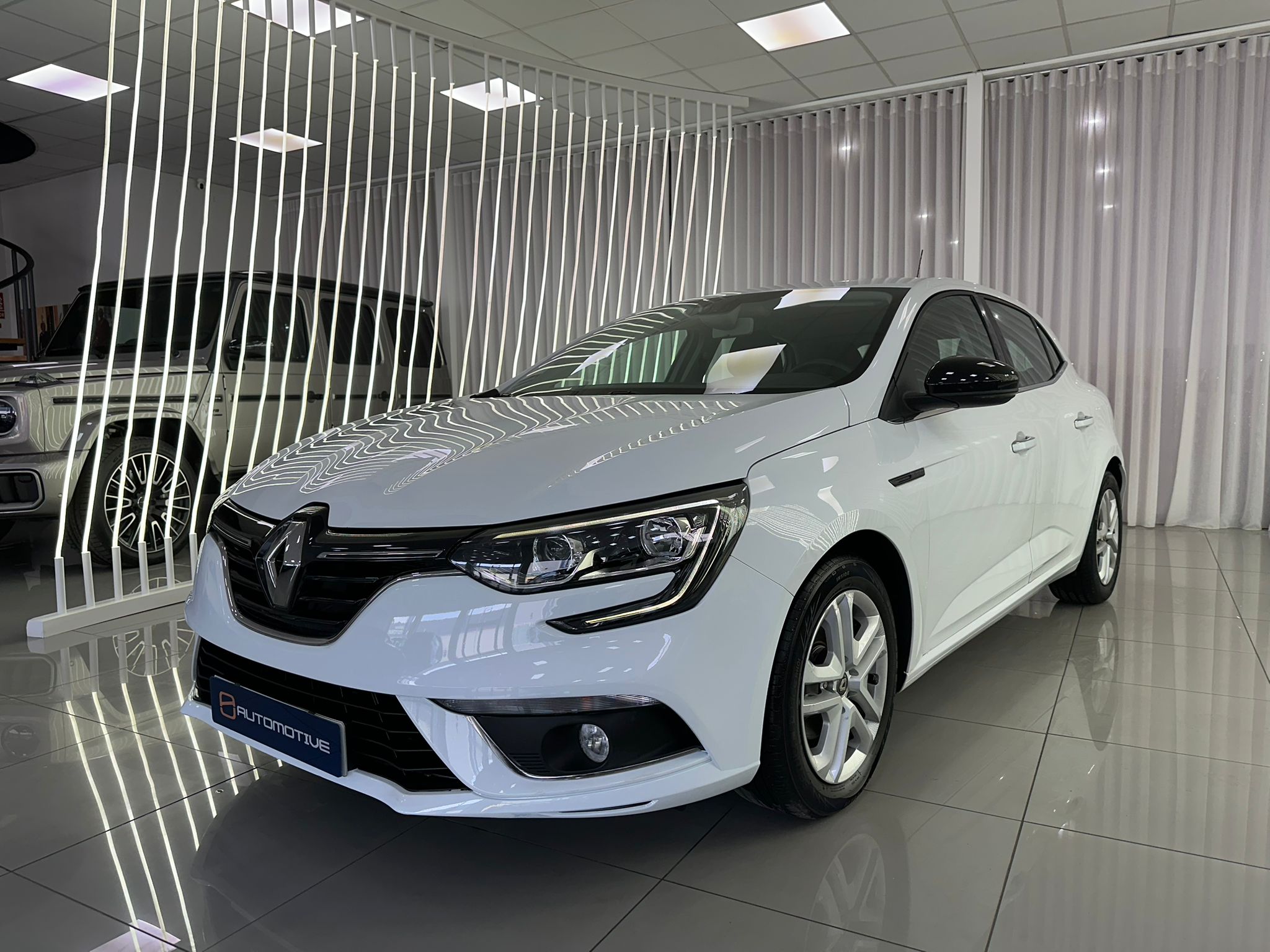 1.5 DCI 115CV BUSSINES