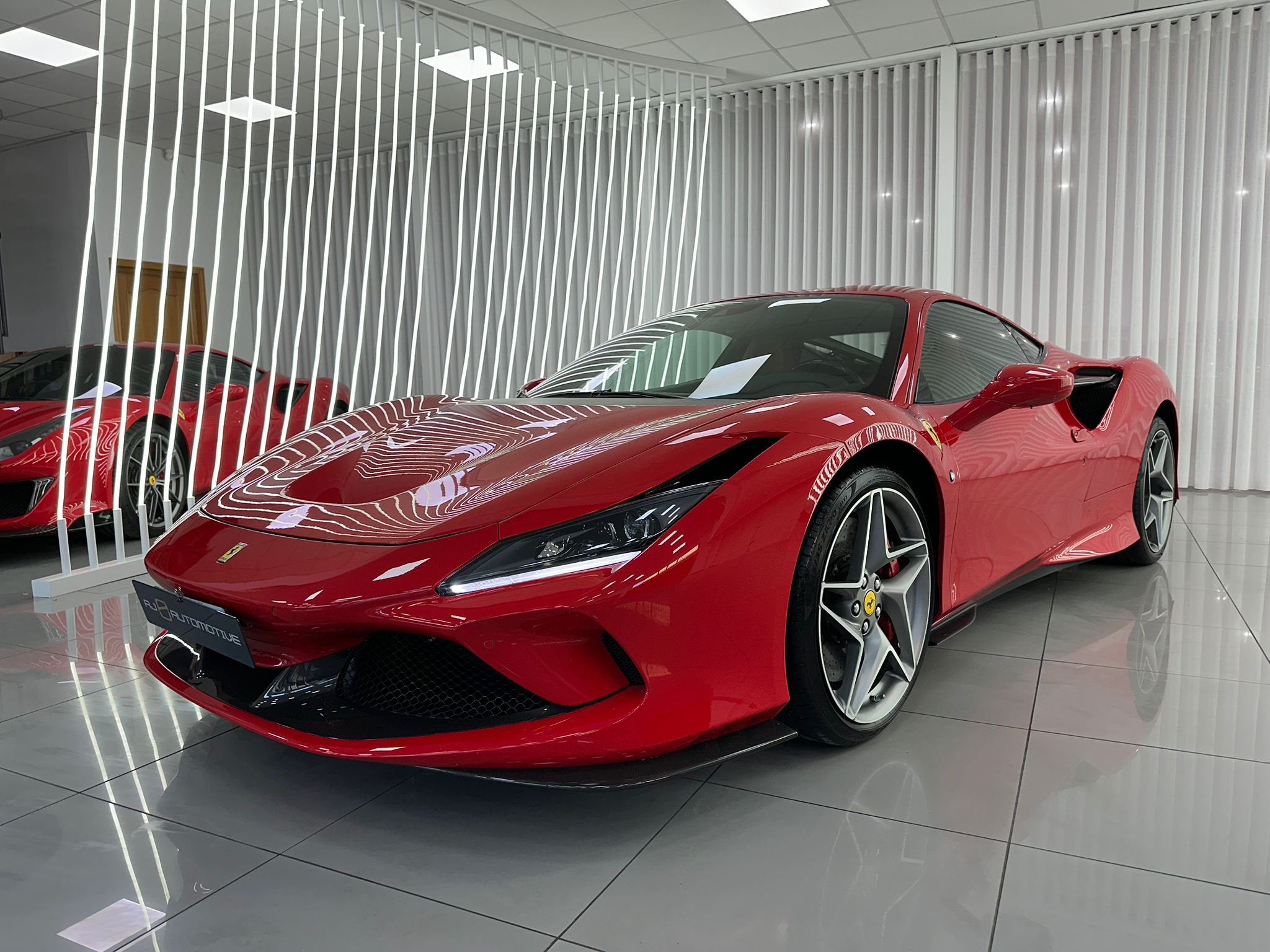 TRIBUTO 720CV 