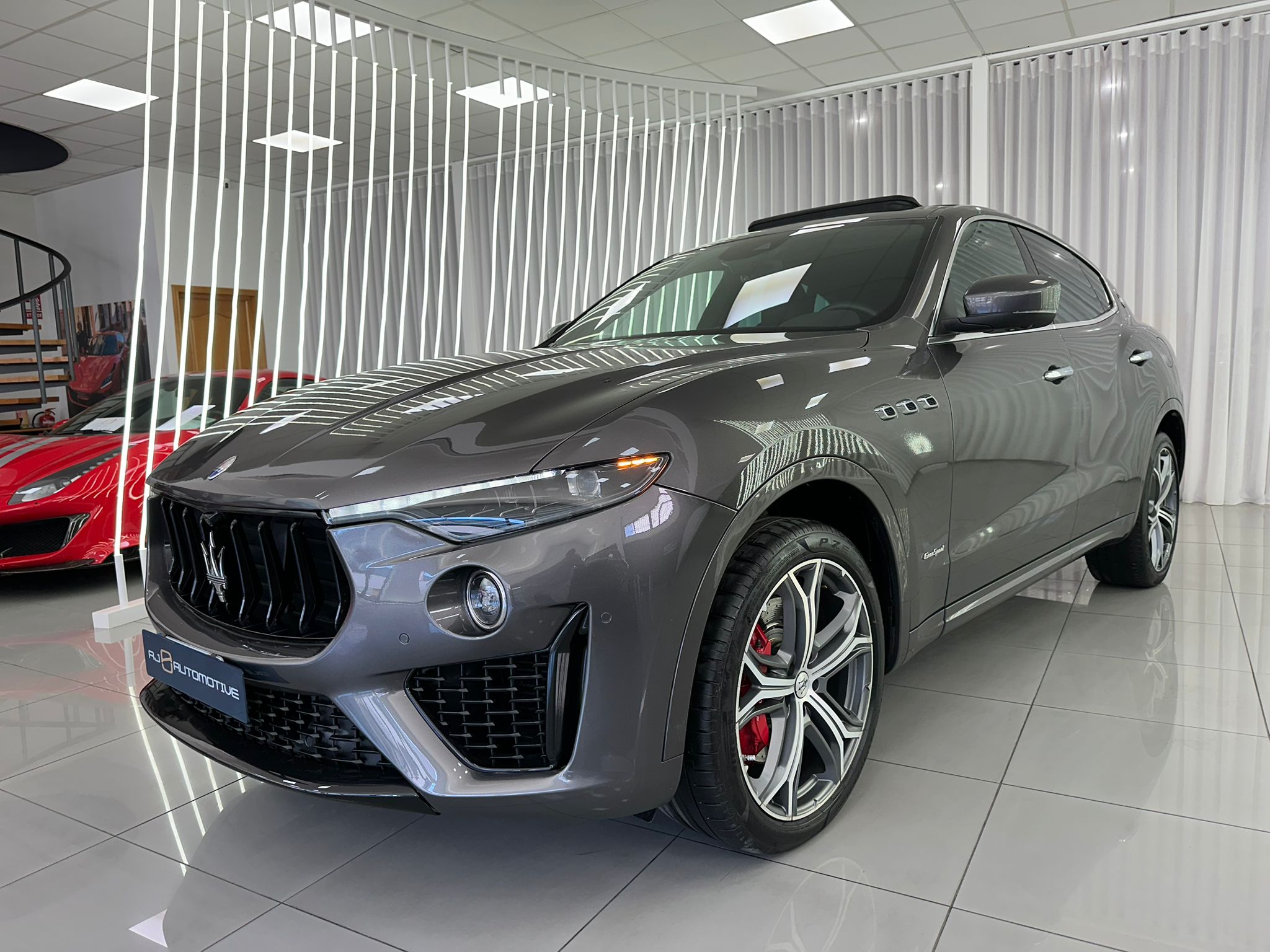 GRANSPORT 350CV AUTO. 8 VEL.