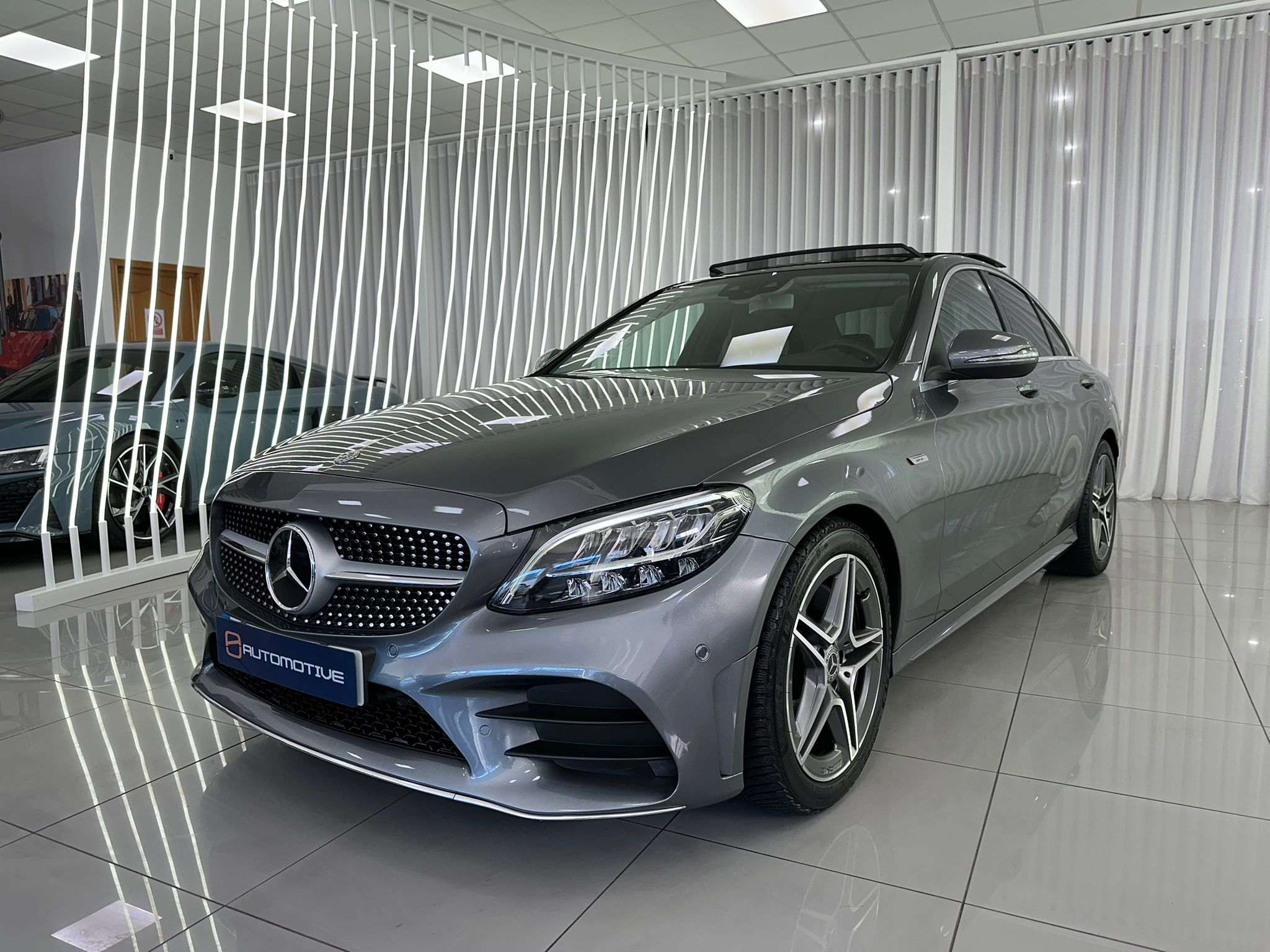 220D AMG 194CV 9G-TRONIC 